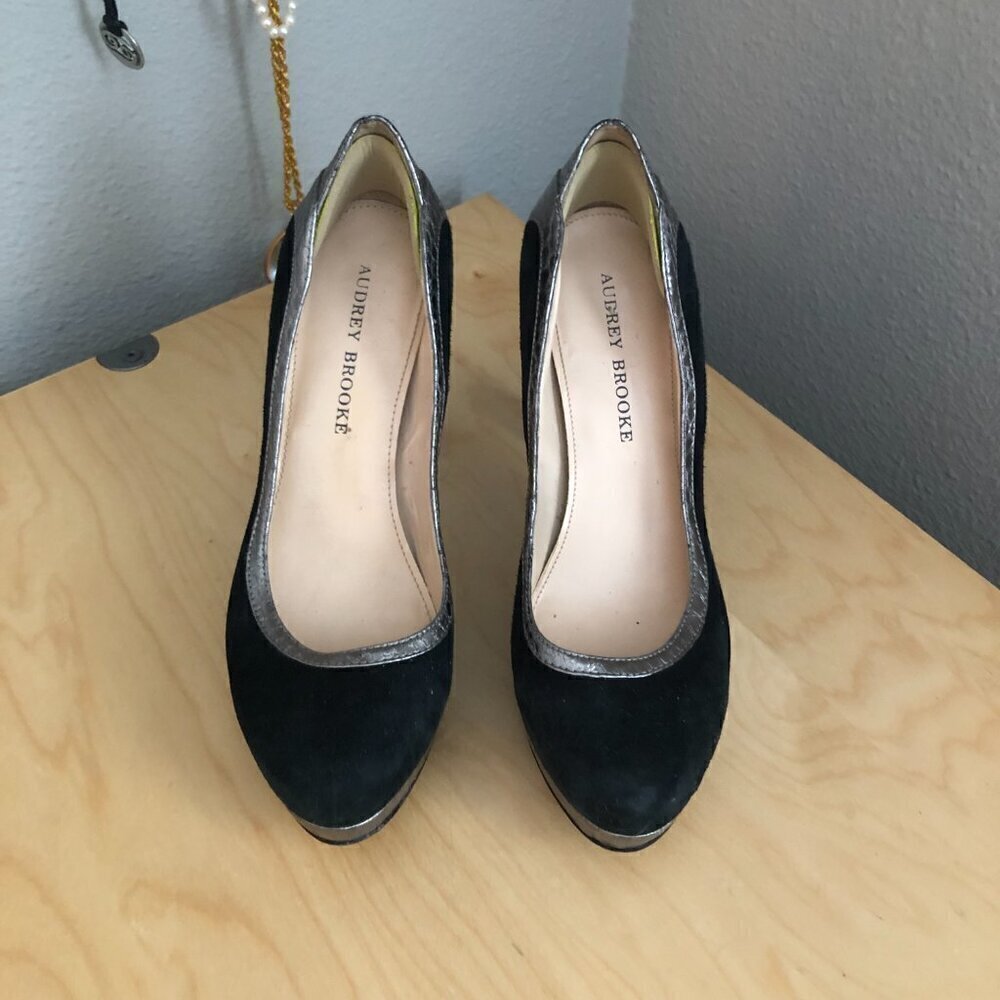 Audrey Brooke Berry 2 Suede Leather Platform Pumps Women's 6.5 Black & Silver - Picture 3 of 8